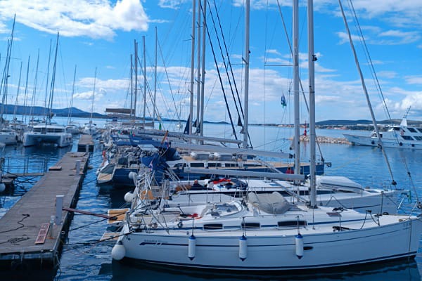 Foreign Flag Registration for Boats Without Tonnage Certificates or Mooring Records  How to Register Your Boat Under a Foreign Flag Without Tonnage Certificates